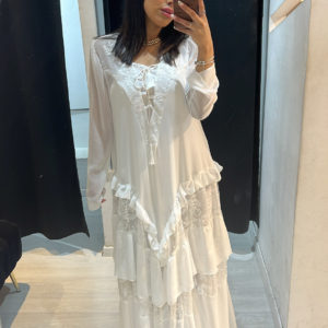 שמלת שיפון לבנה