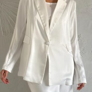 חליפת מיה לבן