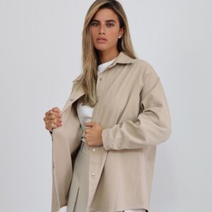 ג'קט אובר סייז בז'