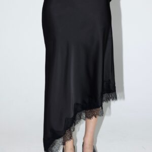 חצאית תחרה שחור