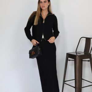 חליפת סריג רוכסן שחור