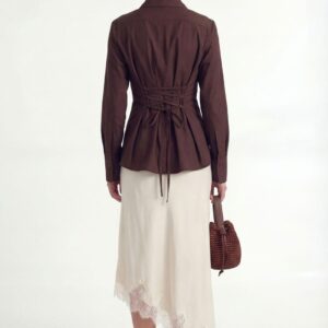 חולצה מכופתרת קשירות חום