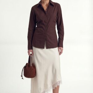 חולצה מכופתרת קשירות חום