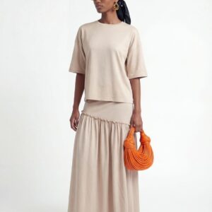 חליפה אלכסונית קרם